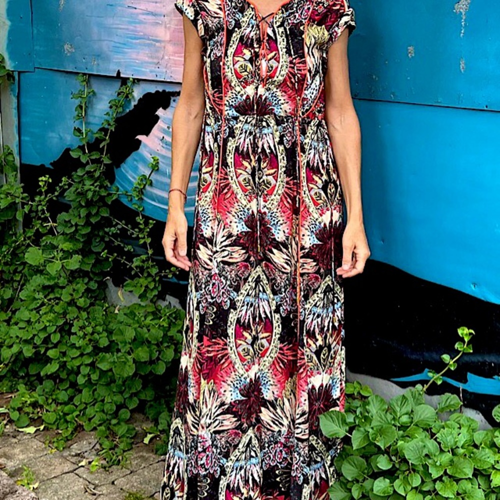 Colourful printed boho style maxi dress. Size M